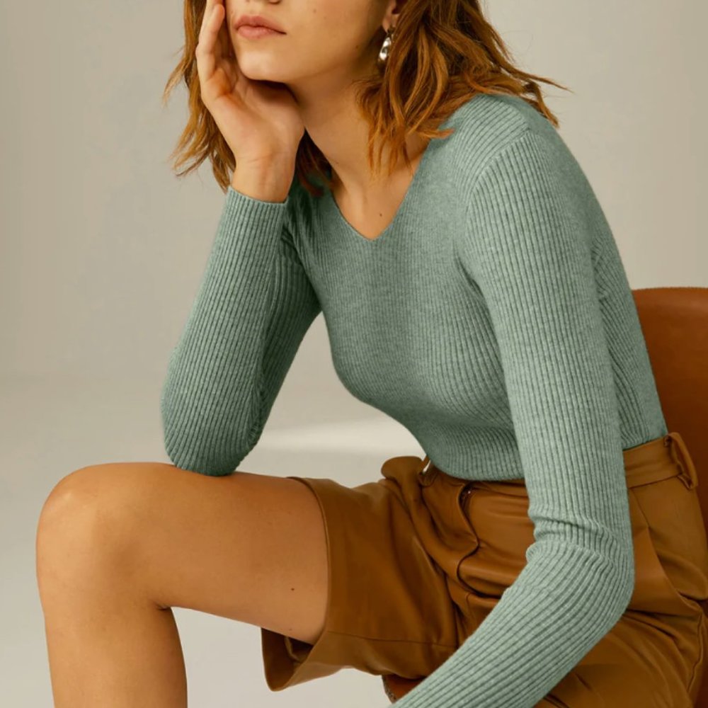 Cotton Clouds Ribbed Sweater - small